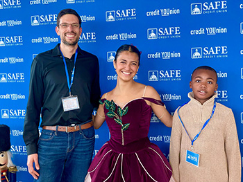 
Big Brother Steven Herrera and Little A’Royal Keys pose with Abby Burnette